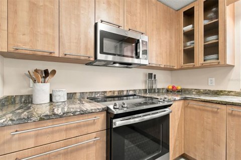 Casa en venta en Odessa, Florida, 3 dormitorios, 155.7 m2 № 2429200 - foto 12