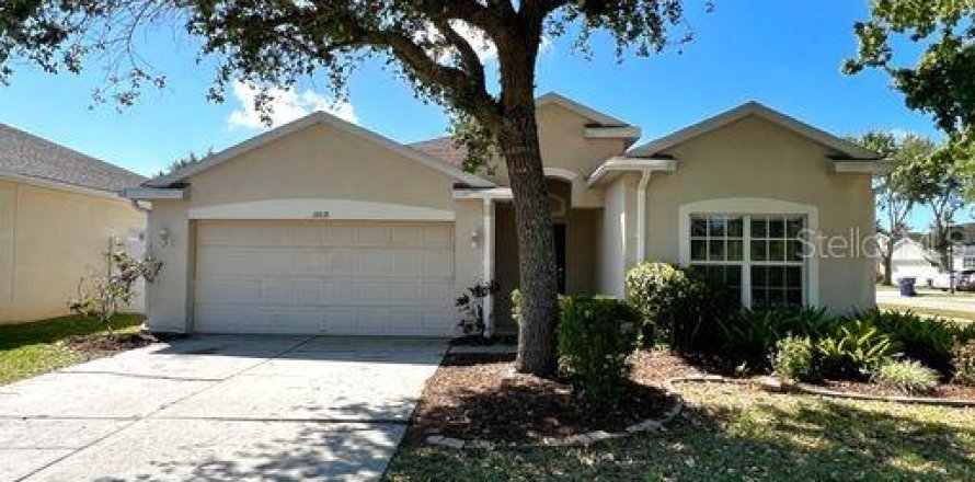 Villa ou maison à Land O' Lakes, Floride 4 chambres, 164.16 m2 № 1833496