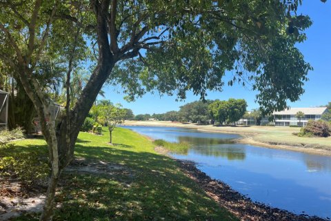 Casa en alquiler en Lake Worth, Florida, 2 dormitorios, 188.59 m2 № 1103442 - foto 1