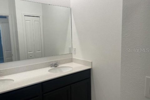 Villa ou maison à louer à Haines City, Floride: 4 chambres, 193.24 m2 № 2129552 - photo 19