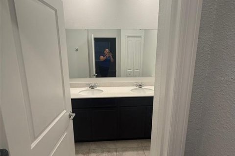 Villa ou maison à louer à Haines City, Floride: 4 chambres, 193.24 m2 № 2129552 - photo 23