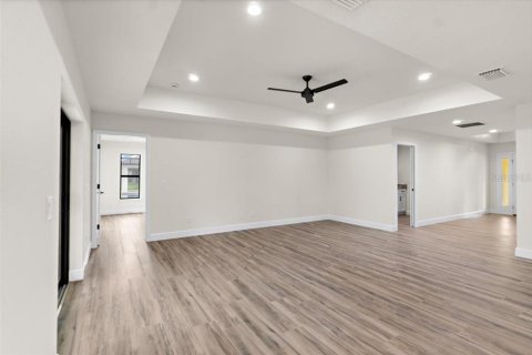 House in Englewood, Florida 3 bedrooms, 162.76 sq.m. № 1246773 - photo 20