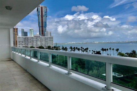 Condominio en venta en Miami, Florida, 2 dormitorios, 113.53 m2 № 2013240 - foto 17