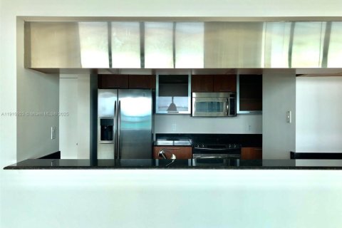 Condominio en venta en Miami, Florida, 2 dormitorios, 113.53 m2 № 2013240 - foto 6