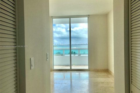 Condominio en venta en Miami, Florida, 2 dormitorios, 113.53 m2 № 2013240 - foto 11
