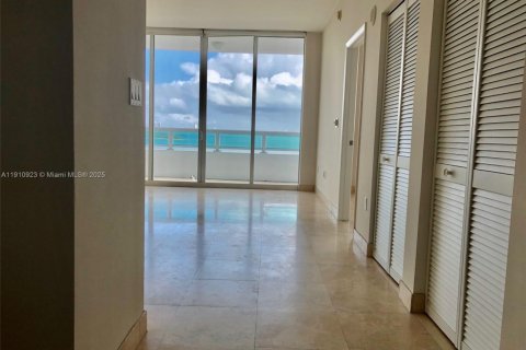Condominio en venta en Miami, Florida, 2 dormitorios, 113.53 m2 № 2013240 - foto 4