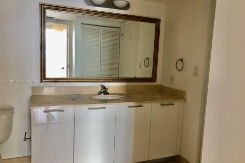 Condominio en venta en Miami, Florida, 2 dormitorios, 113.53 m2 № 2013240 - foto 14