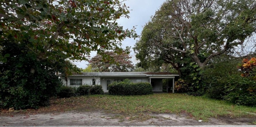 House in Boca Raton, Florida 2 bedrooms, 91.04 sq.m. № 998581