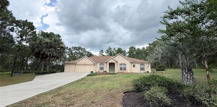 Casa en Beverly Hills, Florida 4 dormitorios, 251.95 m2 № 2120660