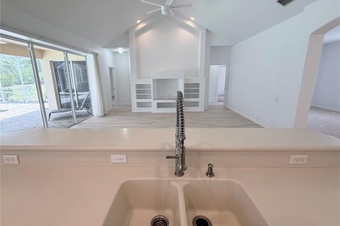 Casa en alquiler en Beverly Hills, Florida, 4 dormitorios, 251.95 m2 № 2120660 - foto 8