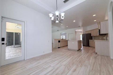 Casa en alquiler en Beverly Hills, Florida, 4 dormitorios, 251.95 m2 № 2120660 - foto 15