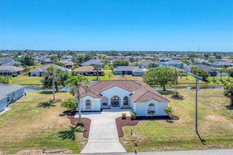 Casa en venta en Rotonda, Florida, 4 dormitorios, 266.63 m2 № 1634483 - foto 1