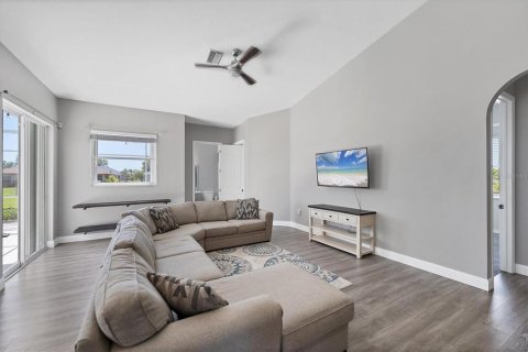 Casa en venta en Rotonda, Florida, 4 dormitorios, 266.63 m2 № 1634483 - foto 18