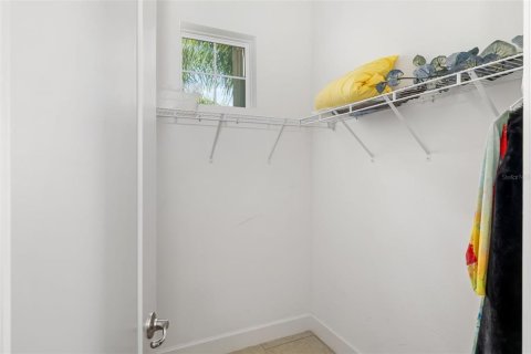 Villa ou maison à louer à Parrish, Floride: 3 chambres, 231.7 m2 № 2111625 - photo 14