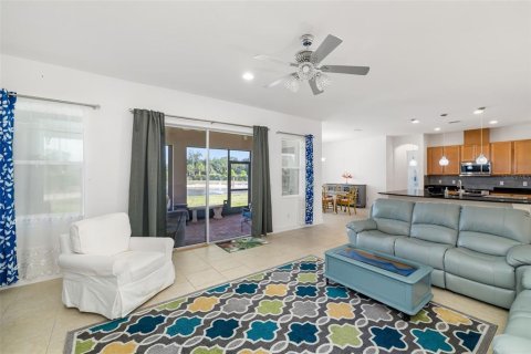 Villa ou maison à louer à Parrish, Floride: 3 chambres, 231.7 m2 № 2111625 - photo 17
