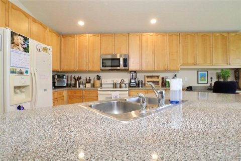 Casa en venta en Kissimmee, Florida, 3 dormitorios, 158.49 m2 № 1901245 - foto 12