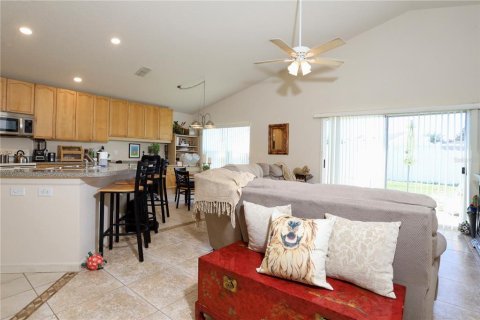 Casa en venta en Kissimmee, Florida, 3 dormitorios, 158.49 m2 № 1901245 - foto 8