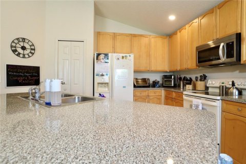 Casa en venta en Kissimmee, Florida, 3 dormitorios, 158.49 m2 № 1901245 - foto 14