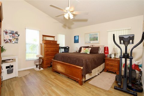 Casa en venta en Kissimmee, Florida, 3 dormitorios, 158.49 m2 № 1901245 - foto 17