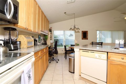 Casa en venta en Kissimmee, Florida, 3 dormitorios, 158.49 m2 № 1901245 - foto 13