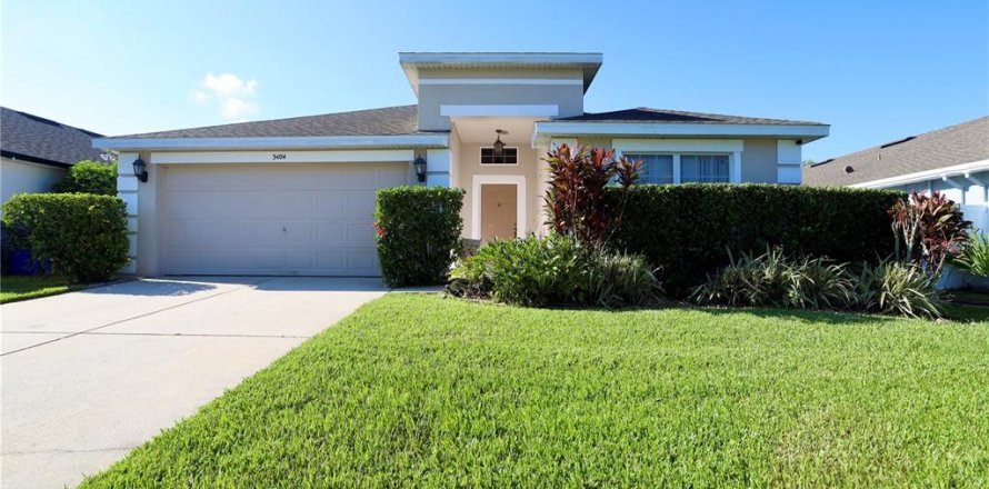 Casa en Kissimmee, Florida 3 dormitorios, 158.49 m2 № 1901245