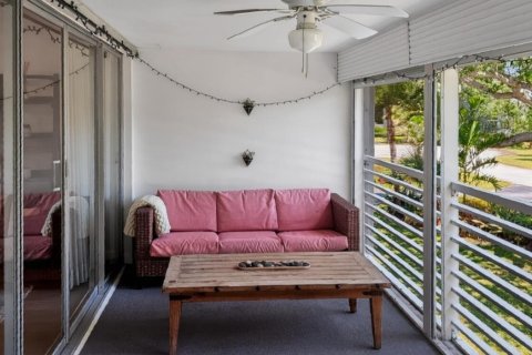 Condo in Tequesta, Florida, 2 bedrooms  № 2169937 - photo 2