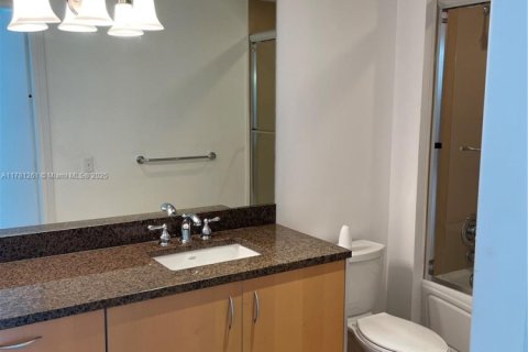Copropriété à louer à Miami, Floride: 2 chambres, 93.46 m2 № 1868638 - photo 14