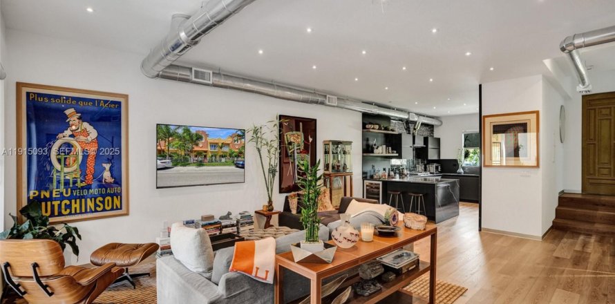 Townhouse in Hollywood, Florida 3 bedrooms, 214.14 sq.m. № 1988451