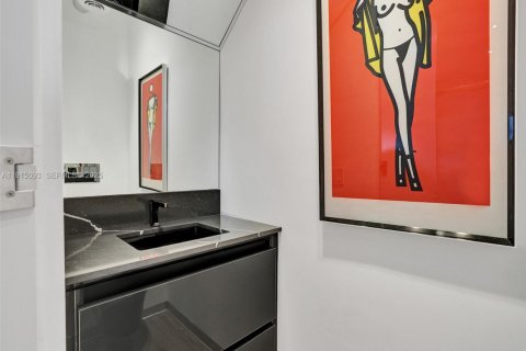 Townhouse in Hollywood, Florida 3 bedrooms, 214.14 sq.m. № 1988451 - photo 12