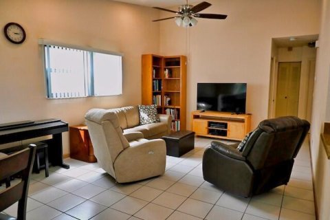 Casa en venta en Boca Raton, Florida, 3 dormitorios, 100.61 m2 № 2085046 - foto 11