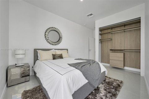 Townhouse in Fort Lauderdale, Florida 3 bedrooms, 195.65 sq.m. № 2043087 - photo 18