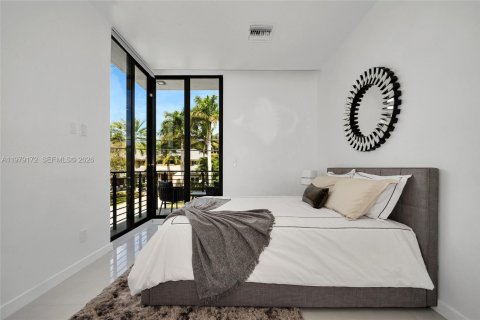 Townhouse in Fort Lauderdale, Florida 3 bedrooms, 195.65 sq.m. № 2043087 - photo 17