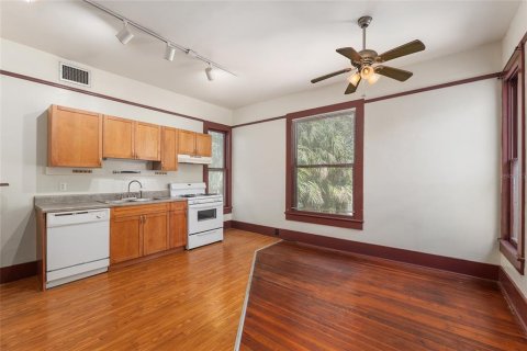 House in Gainesville, Florida 3 bedrooms, 265.14 sq.m. № 2122706 - photo 22