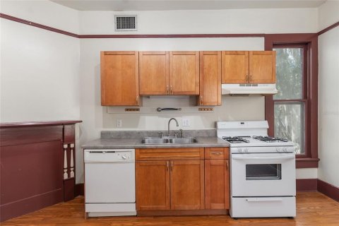 House in Gainesville, Florida 3 bedrooms, 265.14 sq.m. № 2122706 - photo 24