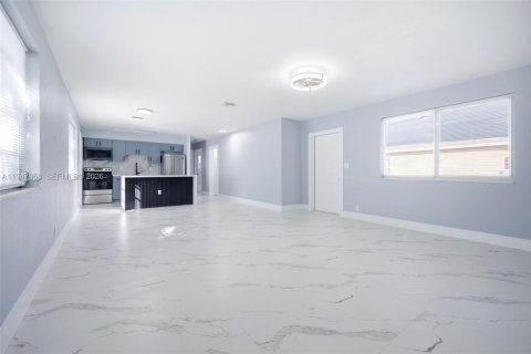 Commercial property in Hollywood, Florida 320.51 sq.m. № 2004046 - photo 25