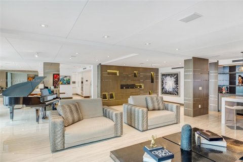 Купить кондоминиум в Авентура, Флорида 5 спален, № 1968439 - фото 28