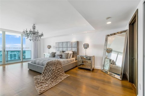 Купить кондоминиум в Авентура, Флорида 5 спален, № 1968439 - фото 17