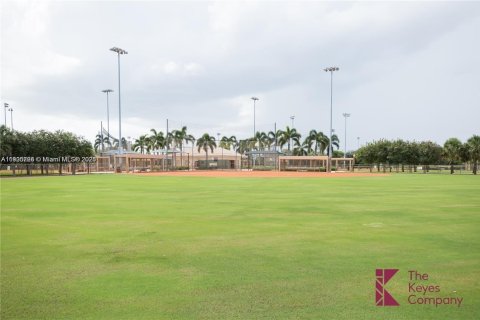 Снять в аренду таунхаус в Уэстон, Флорида 2 спальни, 105.07м2, № 1956398 - фото 29