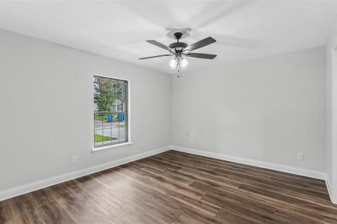 House in Fort Meade, Florida 3 bedrooms, 121.24 sq.m. № 2430330 - photo 21