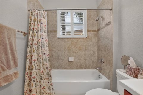 Villa ou maison à vendre à Sun City Center, Floride: 3 chambres, 179.21 m2 № 2388910 - photo 15