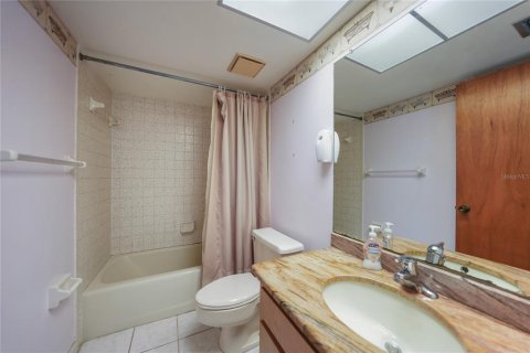 Condo in Punta Gorda, Florida, 2 bedrooms  № 1137370 - photo 28