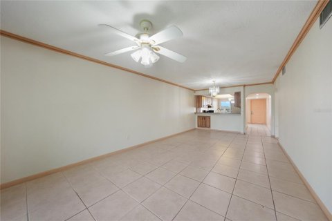 Condo in Punta Gorda, Florida, 2 bedrooms  № 1137370 - photo 17
