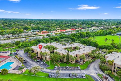 Copropriété à vendre à Miami, Floride: 2 chambres, 91.32 m2 № 1922814 - photo 27