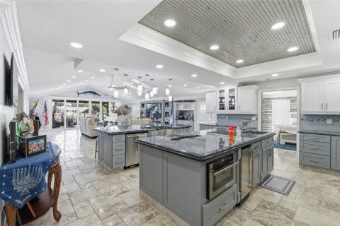 Villa ou maison à vendre à Saint Petersburg, Floride: 3 chambres, 249.81 m2 № 2102981 - photo 6