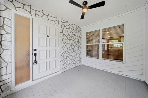 House in Palm Harbor, Florida 2 bedrooms, 173.08 sq.m. № 2106574 - photo 4