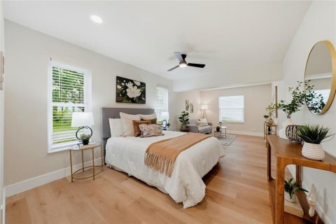 House in Palm Harbor, Florida 2 bedrooms, 173.08 sq.m. № 2106574 - photo 28