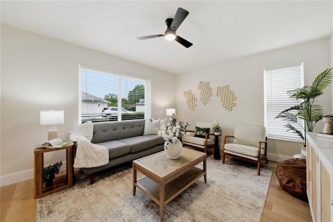 House in Palm Harbor, Florida 2 bedrooms, 173.08 sq.m. № 2106574 - photo 11
