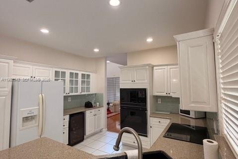 Купить виллу или дом в Дорал, Флорида 4 спальни, 219.25м2, № 2045455 - фото 22