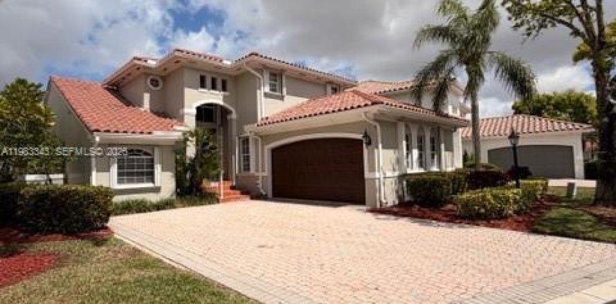 Дом в Дорал, Флорида 4 спальни, 219.25м2 № 2045455