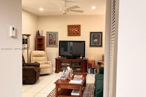 Купить виллу или дом в Дорал, Флорида 4 спальни, 219.25м2, № 2045455 - фото 18